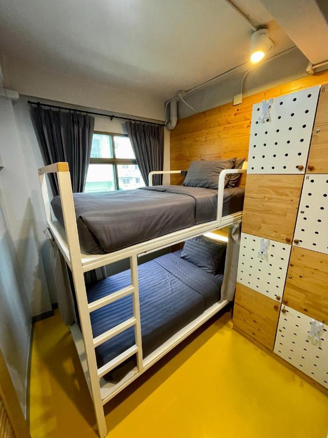 בנגקוק Pamahouse Boutique Hostel מראה חיצוני תמונה