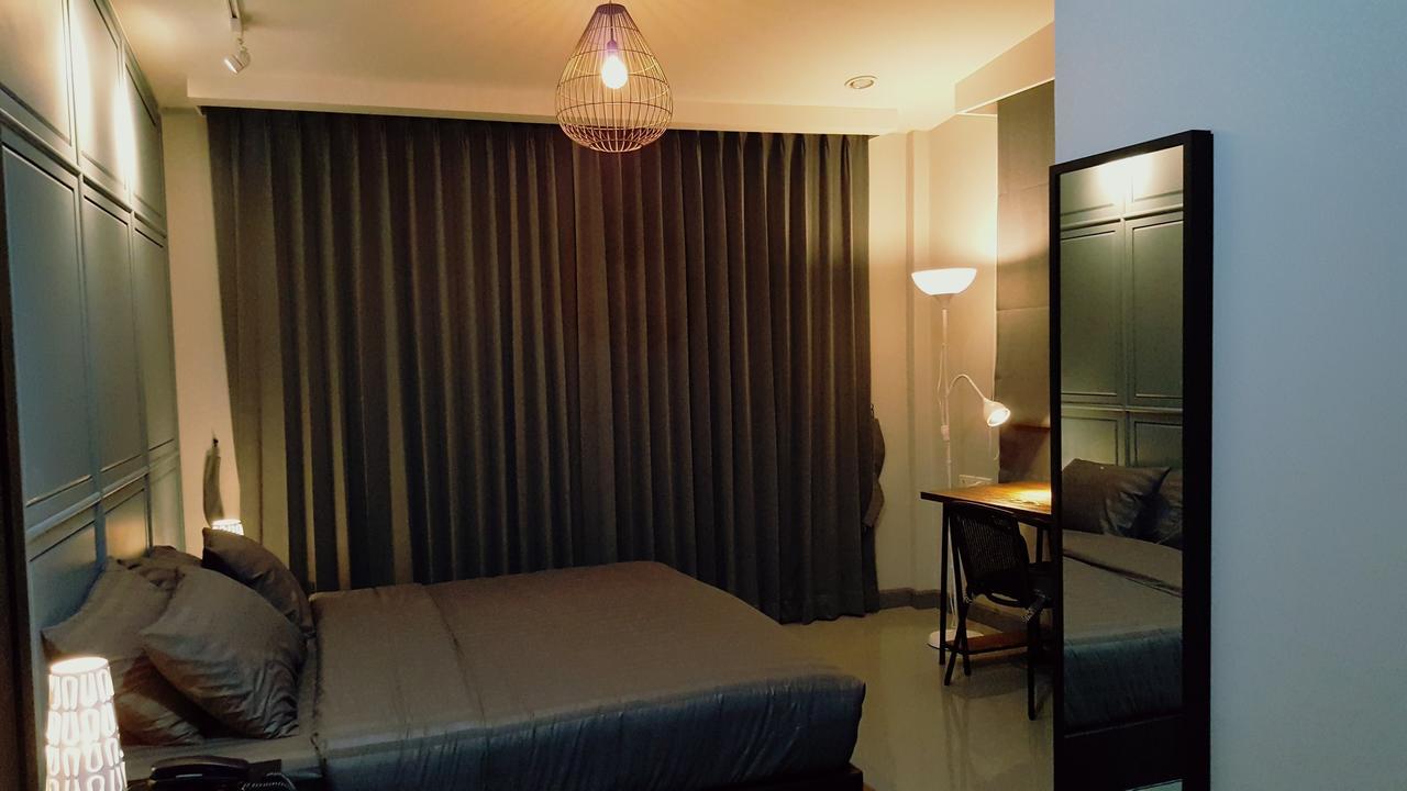 בנגקוק Pamahouse Boutique Hostel מראה חיצוני תמונה