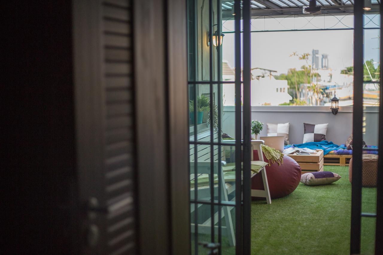 בנגקוק Pamahouse Boutique Hostel מראה חיצוני תמונה